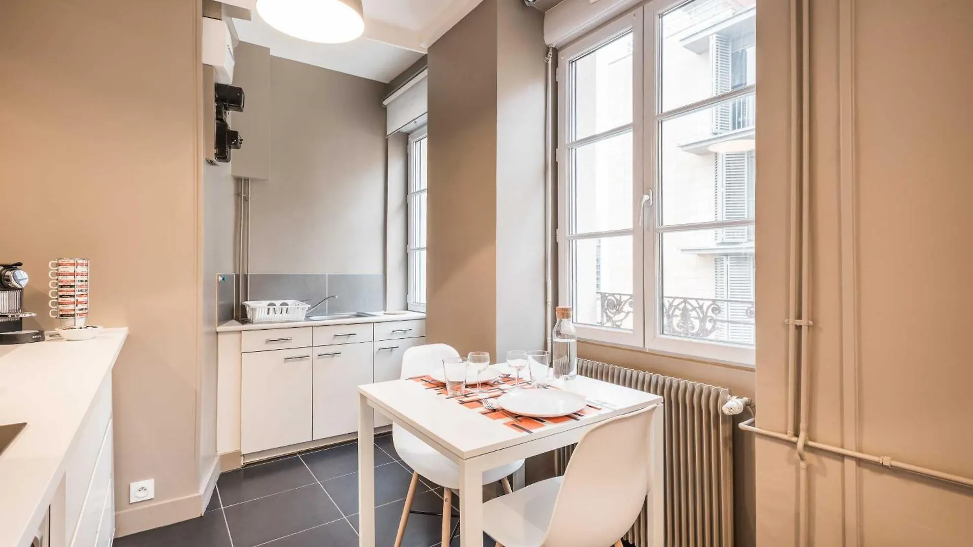 Dify Studio - Perrache Confluence Daire Lyon